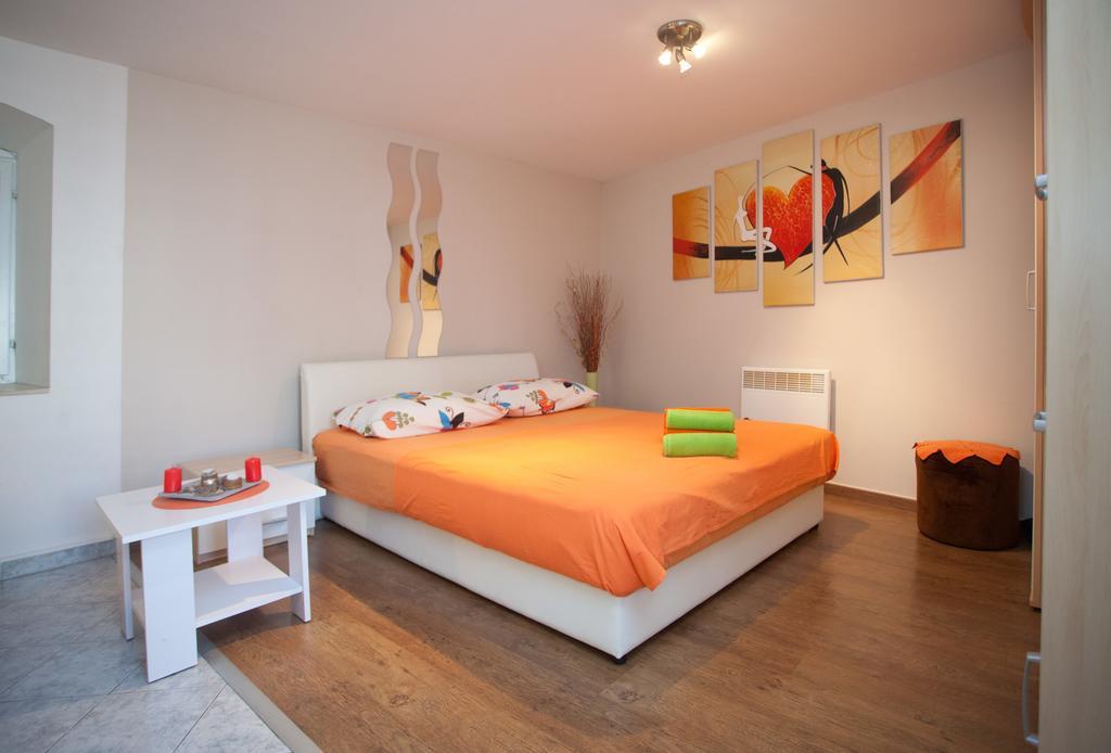 Paradise Apartment With Big Sunny Terrace In The Old Town, Few Meters From The Sea & Riva Promenade Σπλιτ Δωμάτιο φωτογραφία
