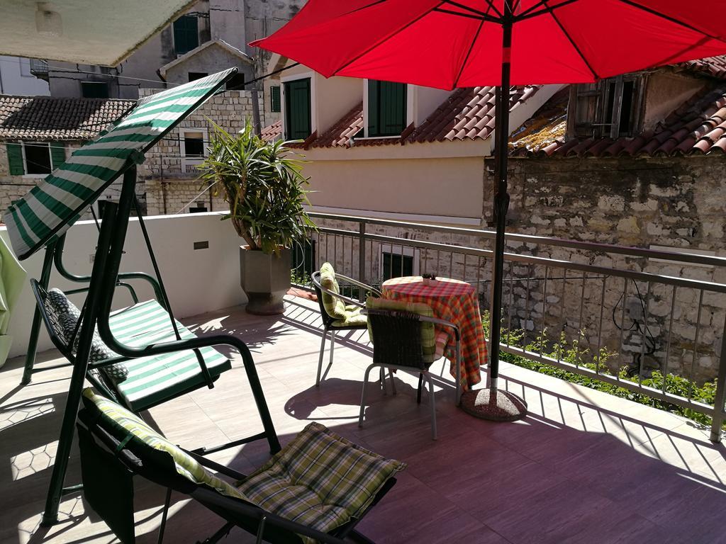 Paradise Apartment With Big Sunny Terrace In The Old Town, Few Meters From The Sea & Riva Promenade Σπλιτ Εξωτερικό φωτογραφία